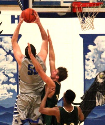 Eagles Earn Road Victory at Johnson U