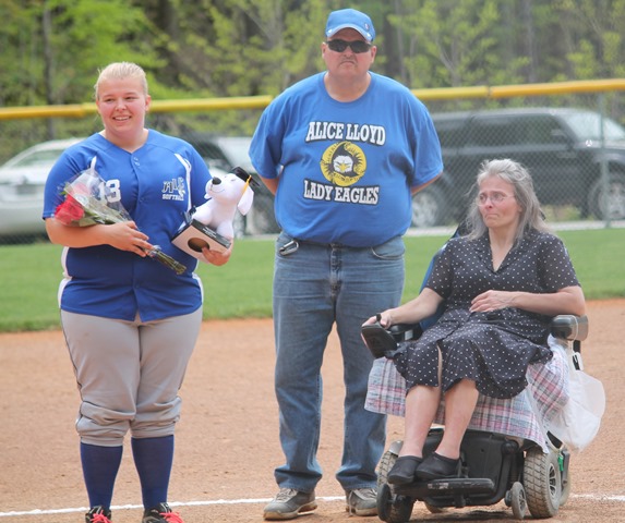 Softball Senior Day and Tournament Draw