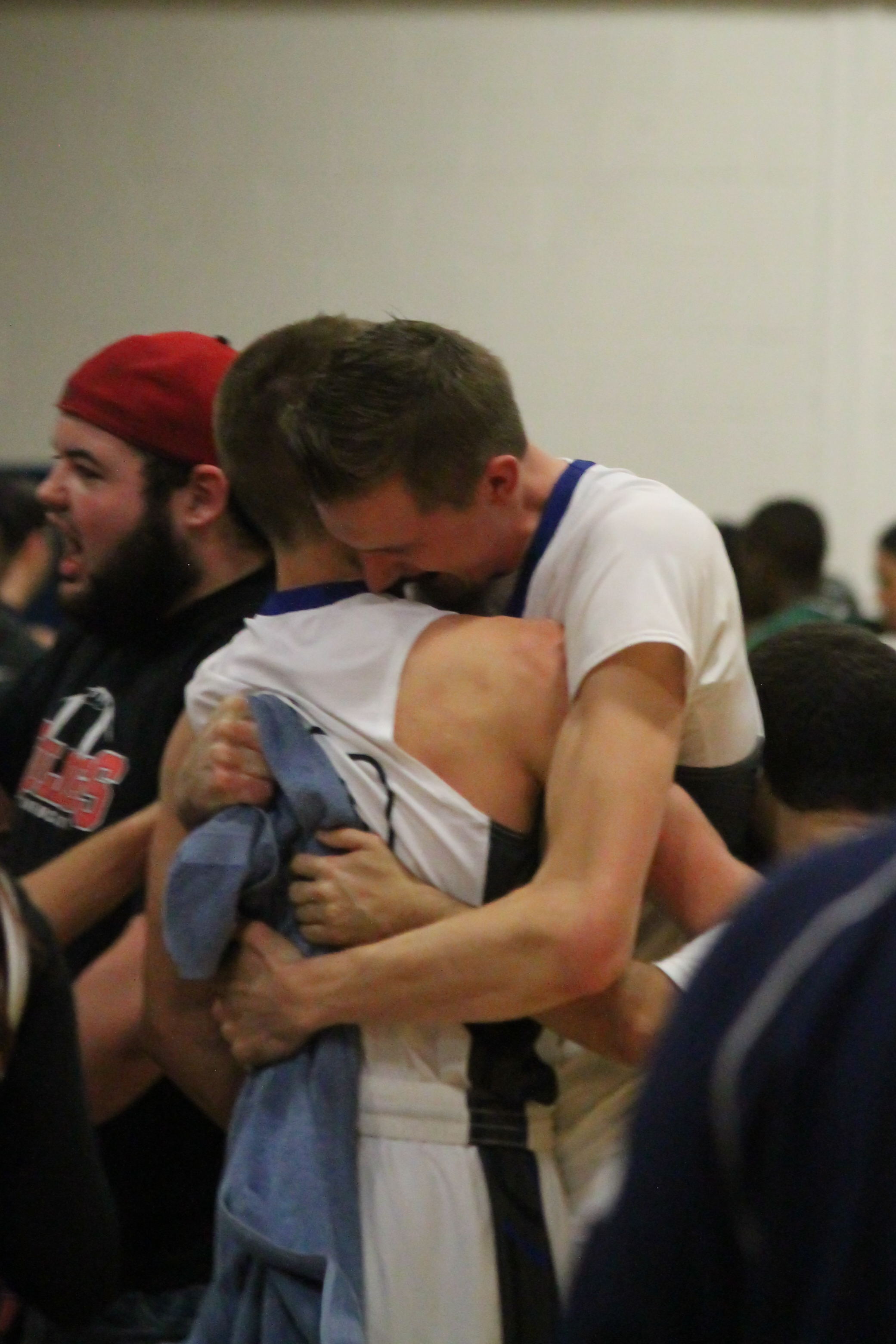 Alice Lloyd Eagles Win KIAC Semi-Final Thriller over Point Park University