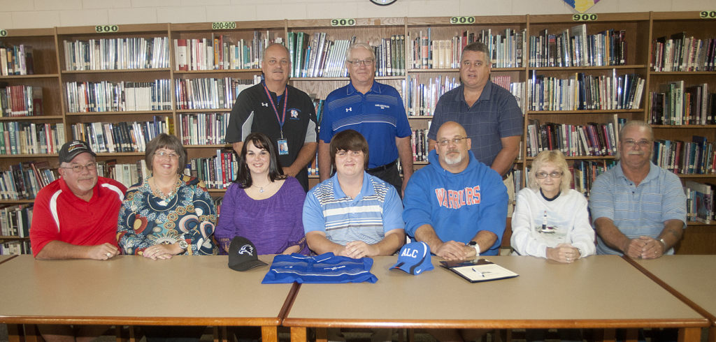 Davis Signs with ALC Golf