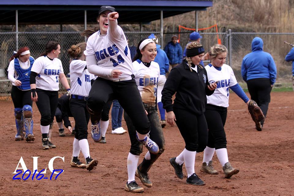 Alice Lloyd College Lady Eagles Softball Earns Split Against Berea College