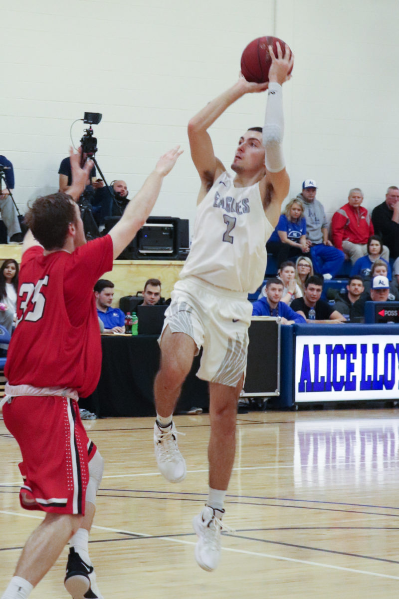 ALC junior guard Blake Smith