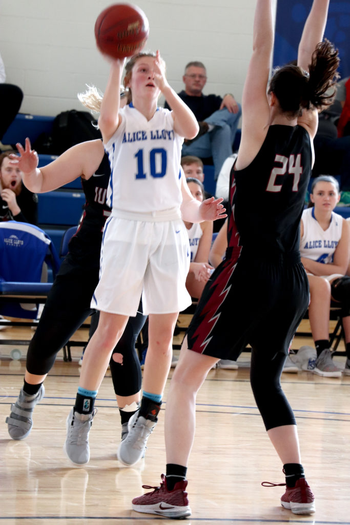 ALC sophomore guard Haley Hall