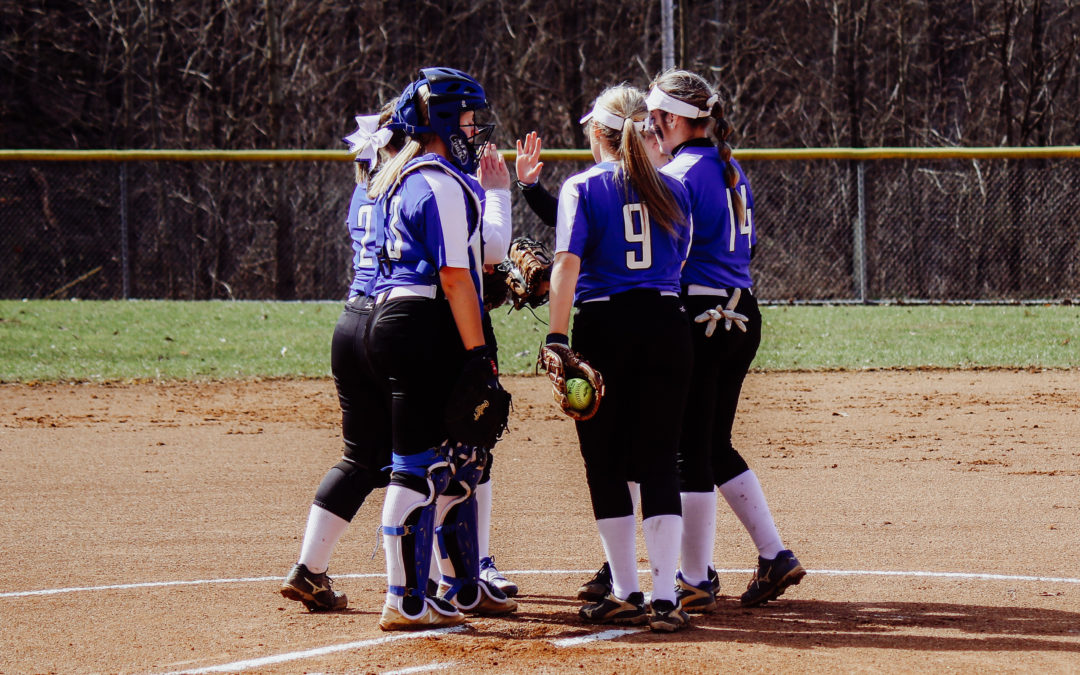 Alice Lloyd College Lady Eagle Softball Sweeps Johnson University