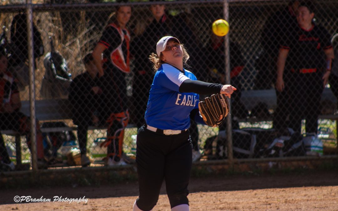 Alice Lloyd College Lady Eagle Softball Splits with Pikeville