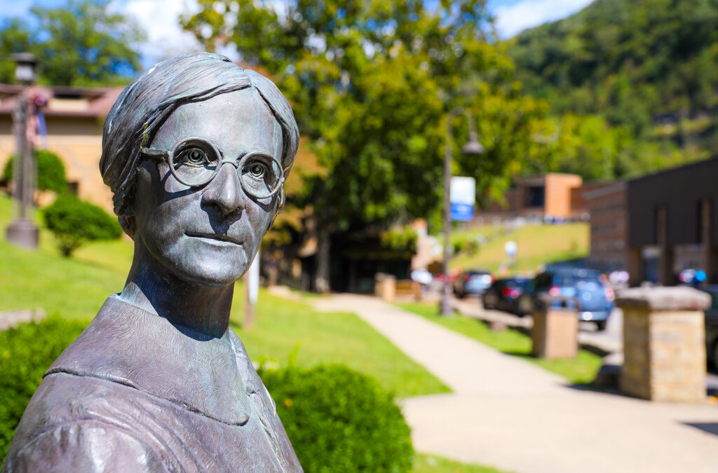 Alice Lloyd College Introduces Innovative Donation Option via Fidelity Charitable EFT Program